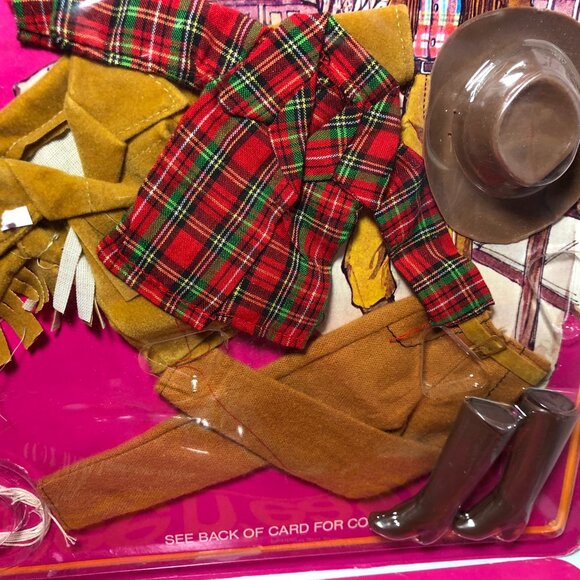 Vintage Barbie Doll Knock Off Outfits by LJN - Lot of 4 - Picture 7 of 11